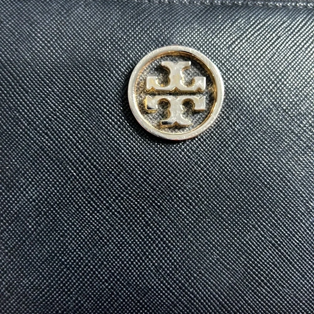 Tory Burch Women Zip Continental Wallet